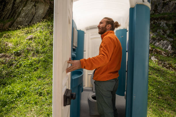 Best Portable toilet rental cost  in Quincy, IL